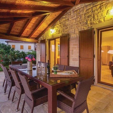 4 Bedroom Beautiful Home In Turcic Вантачичі Екстер'єр фото